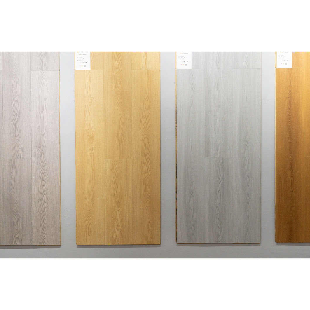 Emboss High Quality Laminate/Laminated Flooring
