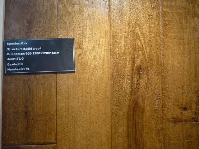 Smooth Multi Layer Engineered Prefinished Maple Flooring