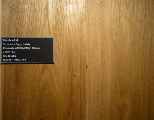 Multi Layer Qunrambu Olive Engineered Wood Flooring