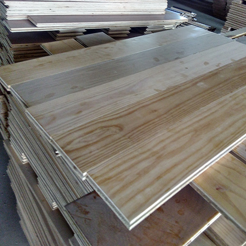 Natural Color and High Quality Russian Oak Engineered Parquet Flooring