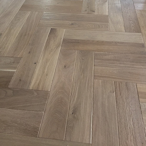 Antique Carbonized & Hand Scraped Oak Multi Layer Engineered Wood Flooring