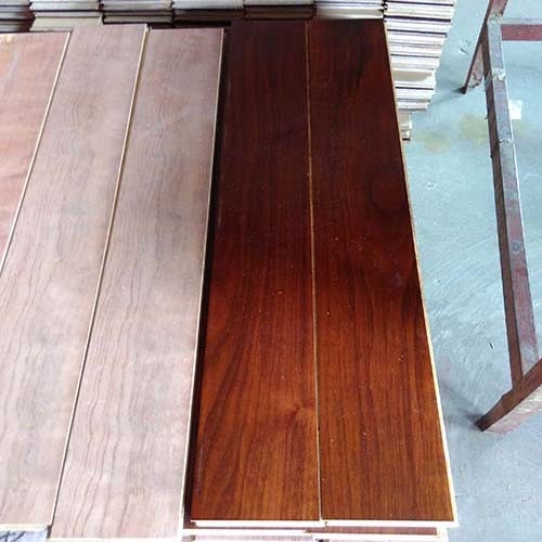 Multi-Layer UV Lacquered Black Walnut Engineered Wood Flooring