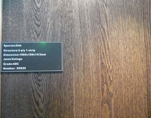 3-Layer Ply Oak Engineered Flooring with T&G Lock UV