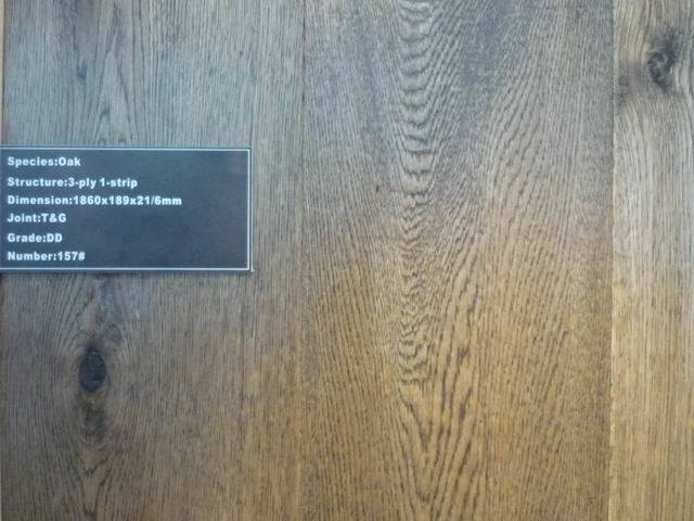 Three-Layer Oak Wave Antique Engineered Solidwood Flooring