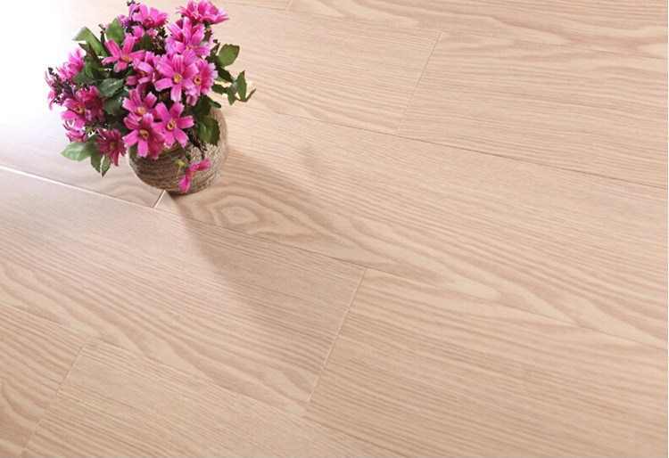 Wood Floor (multi-layer engineered discount solidwood/hardwood birch/oak/ash/elm/ipe/walnut brushed oiled)