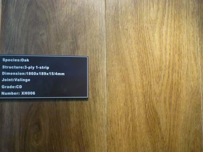 2015 Lastest Design Embossment Wood Flooring Engineered 12/3mm D&G Floor