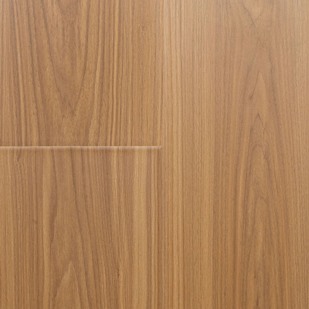 Emboss High Quality Laminate/Laminated Flooring