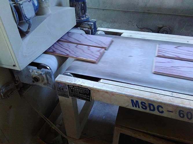 Sapelli Uniclic Engineered Flooring UV Painting Eco-Friendly