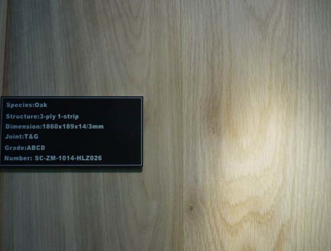 Multi Layer Maple Engineered Wood Flooring