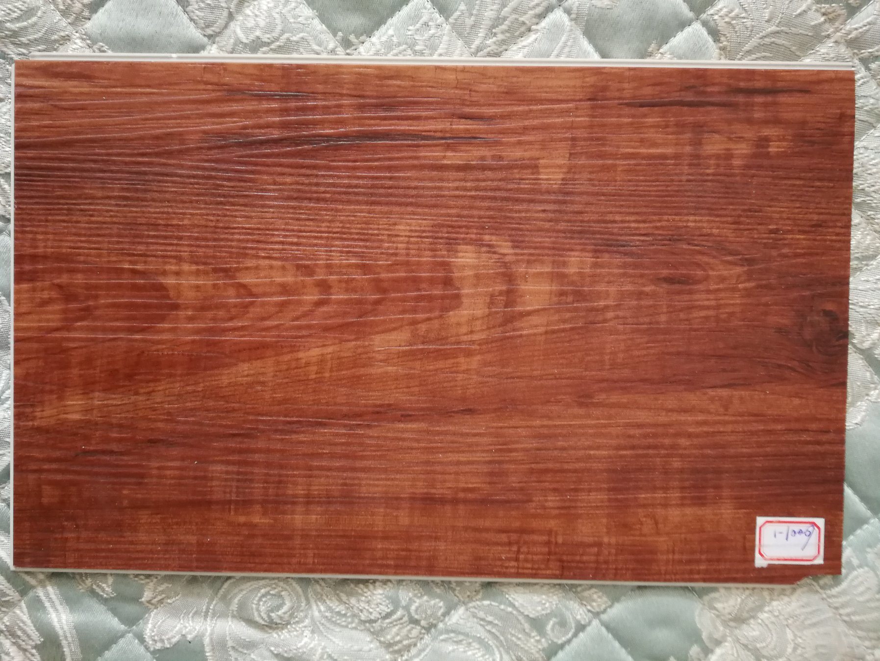 Waterproof Non-Slip PVC/ Rigid Lvt/ Spc Click Lock Vinyl Flooring