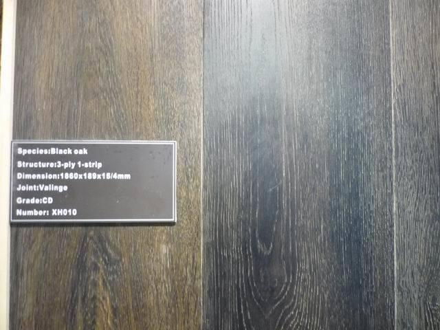 Three-Layer Oak Wave Antique Engineered Solidwood Flooring